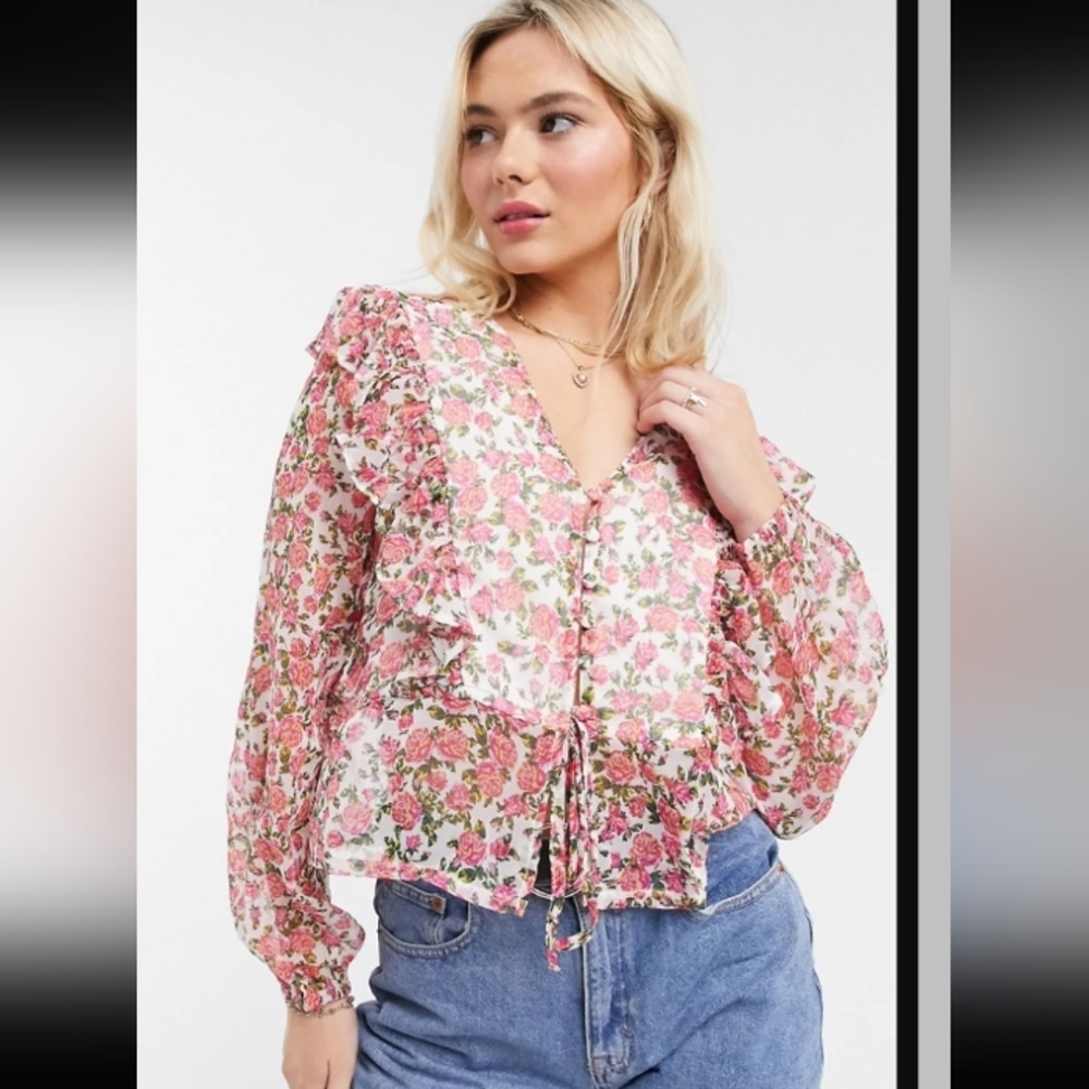 NEON ROSE , FLORAL TOP WITH RUFFLES AND TIES. SIZE SMALL